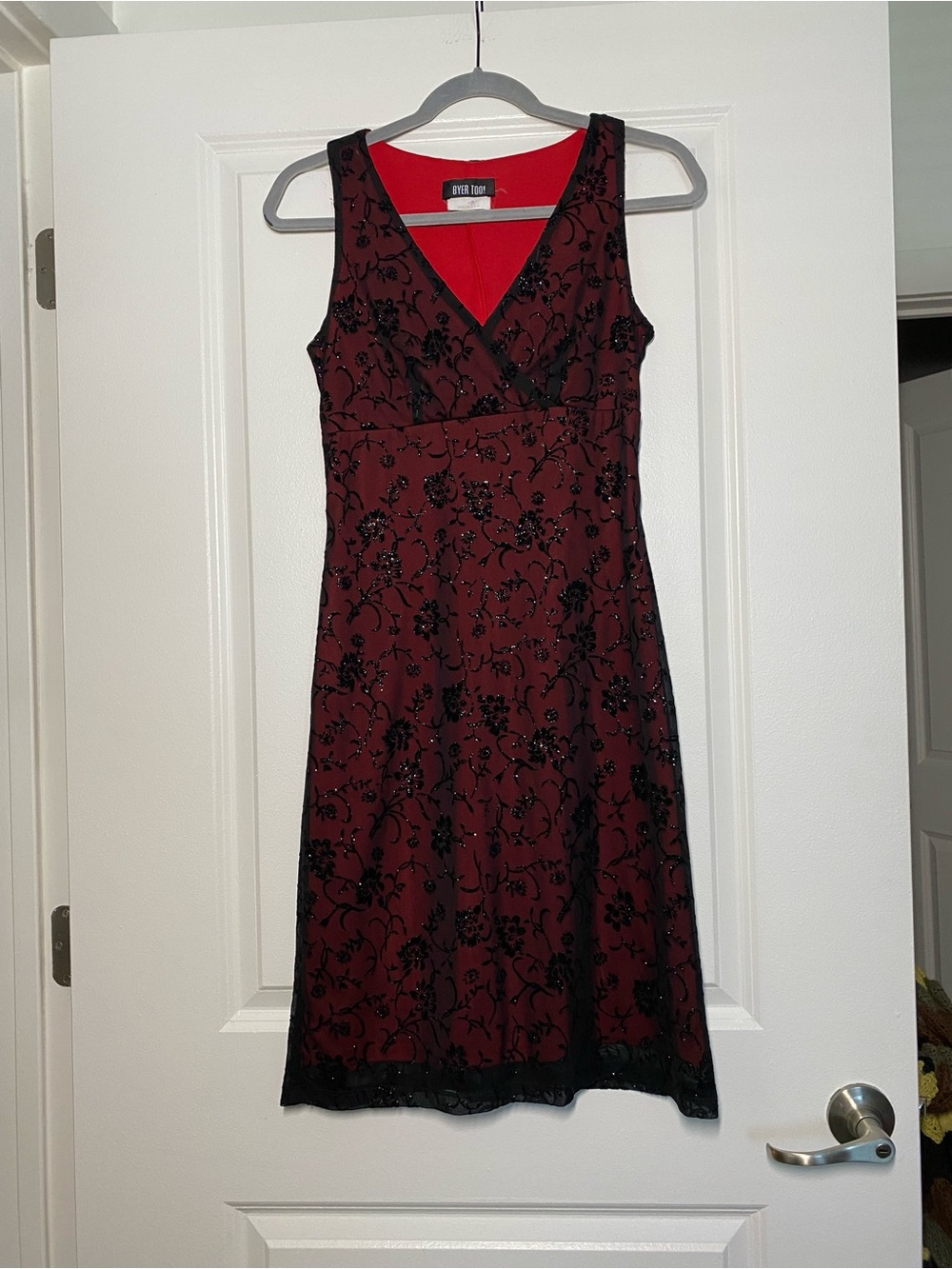 Sleeveless Burgundy Midi Dress with Black Floral Lace Overlay
